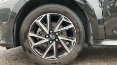 Toyota Yaris 1.5 Hybrid Design 5dr CVT Hybrid Hatchback